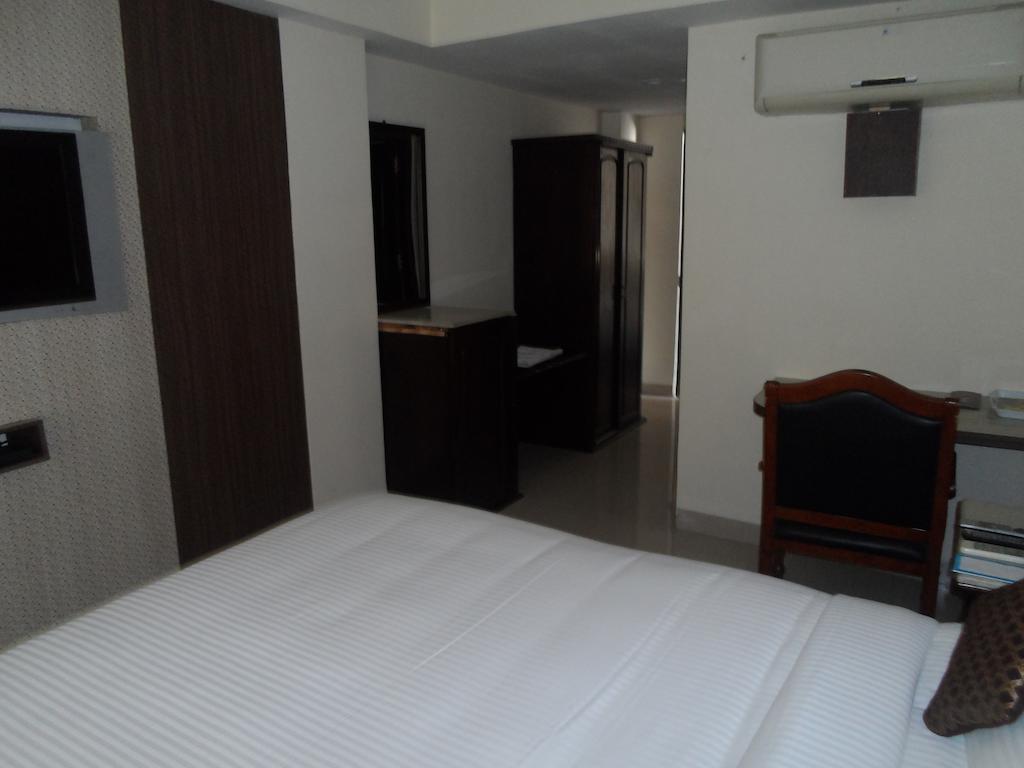 Hotel Capital O Park Near Birla Mandir 3*